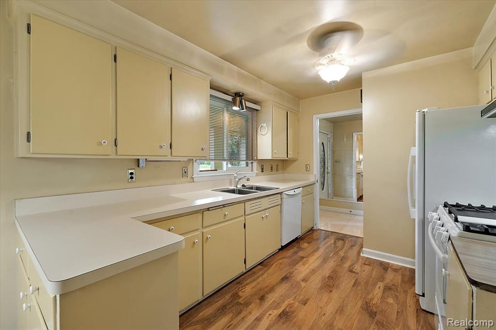 4110 Orchard Hill Drive, Bloomfield Hills, MI 48304 — Photo 8