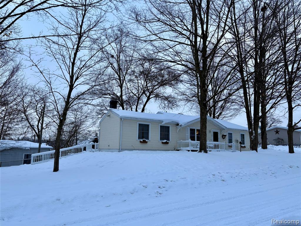 41 Charles Street, Hillsdale, MI 49242 — Photo 2