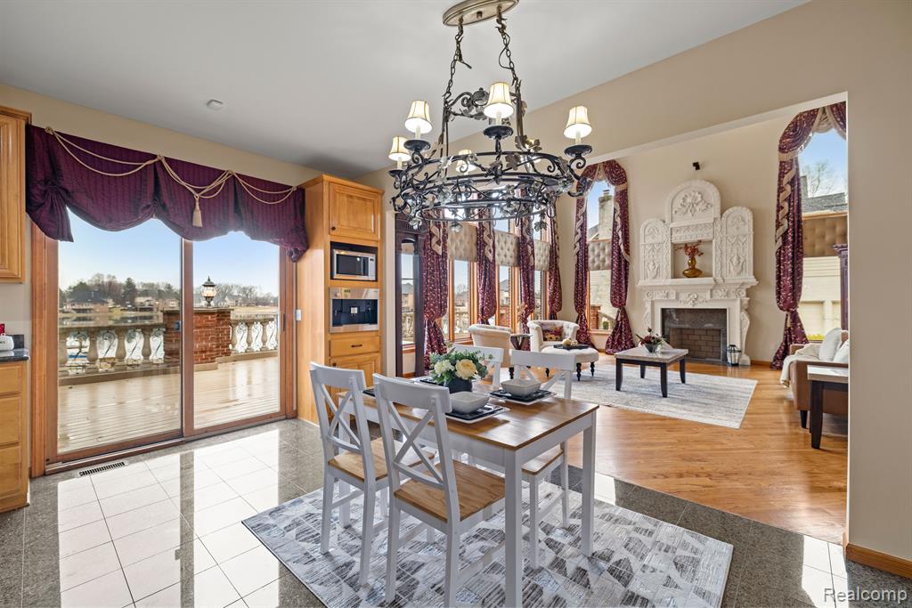 49332 GOLDEN LAKE Drive, Shelby Twp, MI 48315 — Photo 19