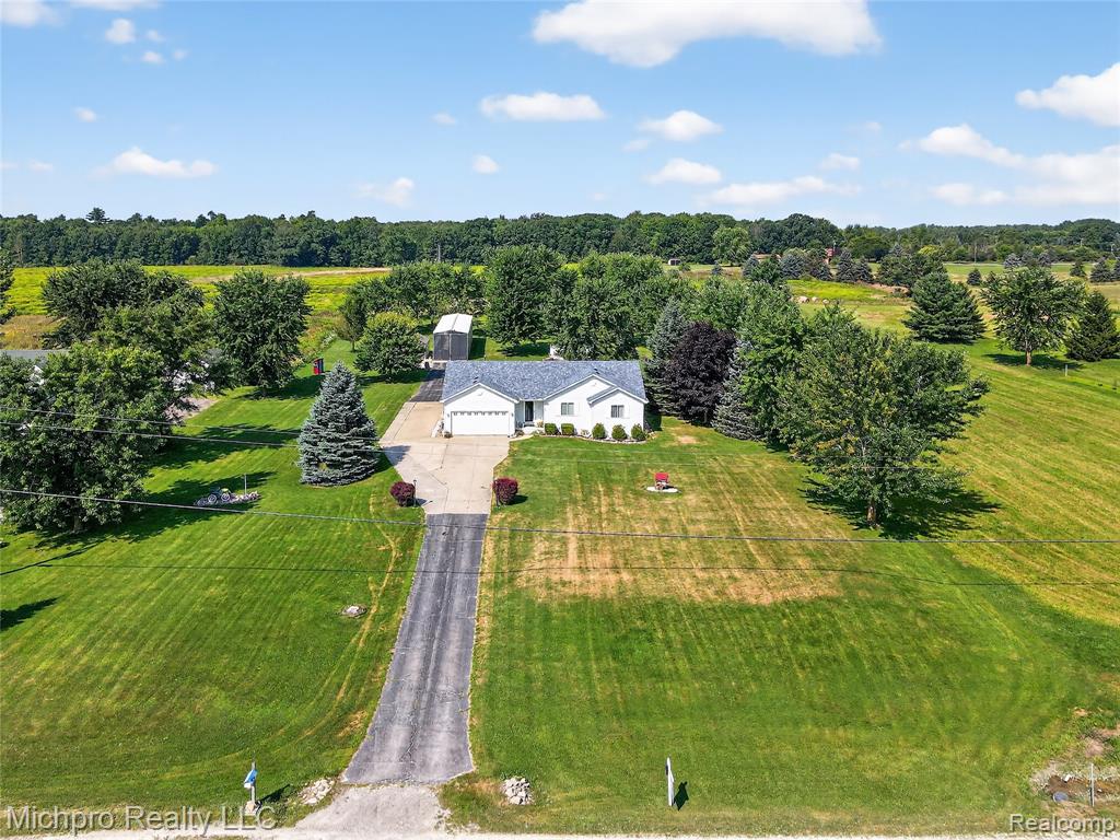 4411 Breen Road, Emmett, MI 48022 — Photo 38