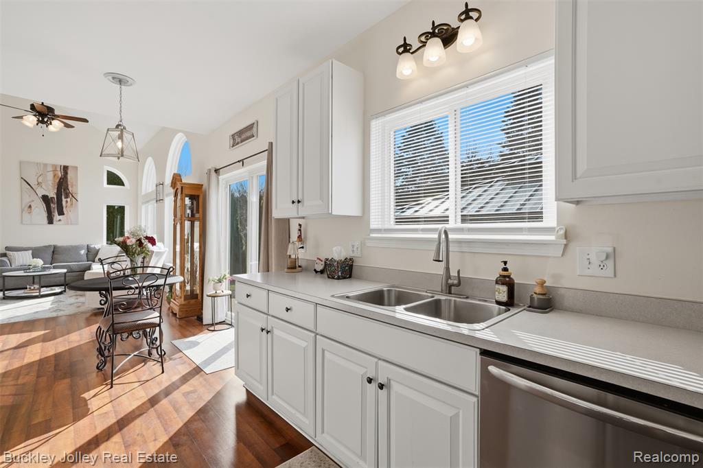 1627 Newgate Lane, Howell, MI 48843 — Photo 10