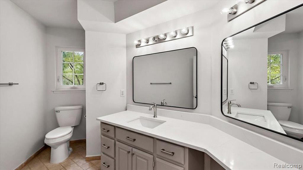 1000 Trailwood Path, Bloomfield Hills, MI 48301 — Photo 24