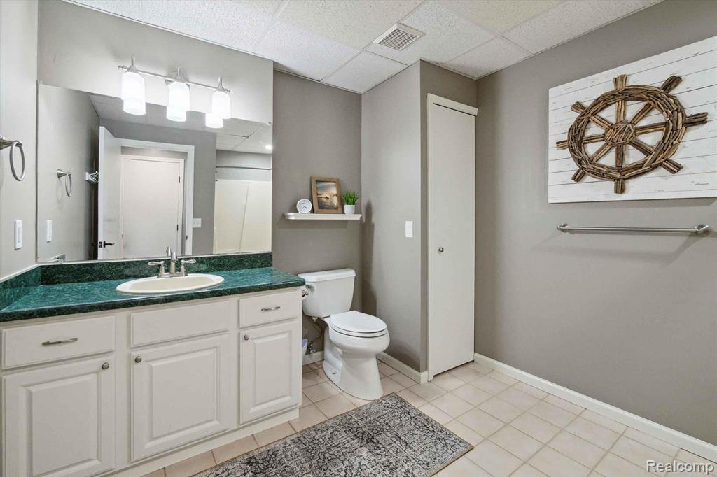 4225 AUGUSTA Court, Howell, MI 48843 — Photo 44