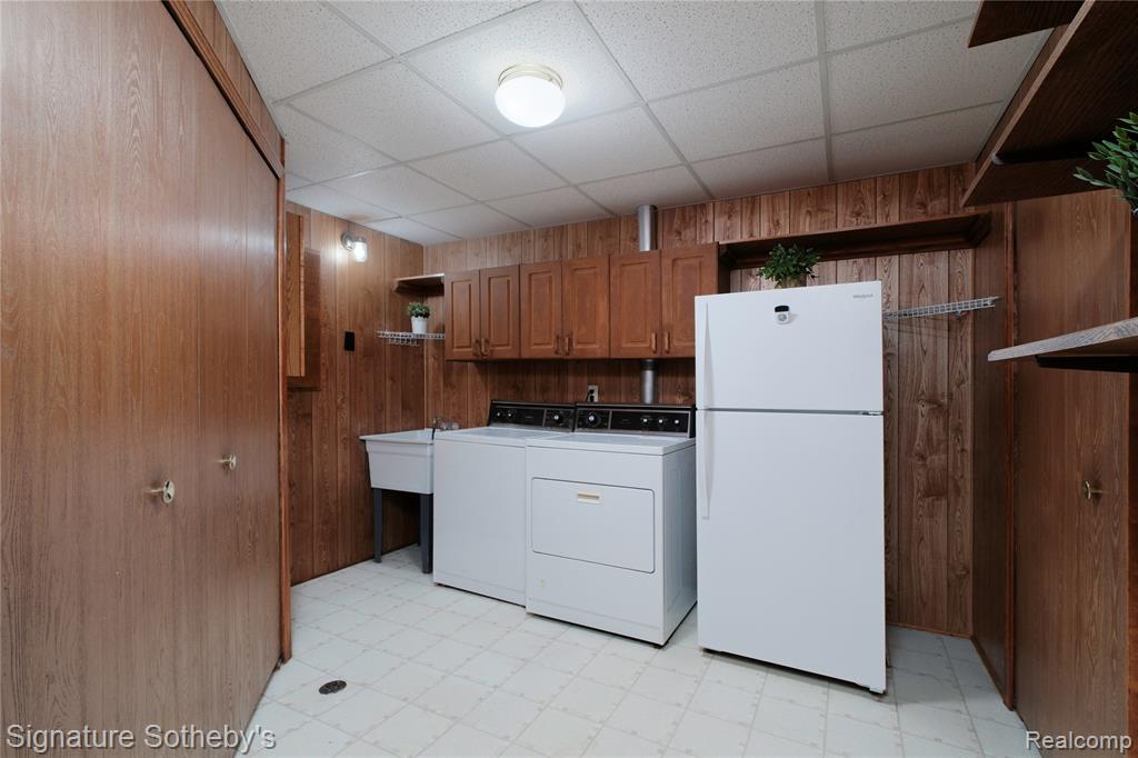 12336 Nantucket Drive, 3, South Lyon, MI 48178 — Photo 31
