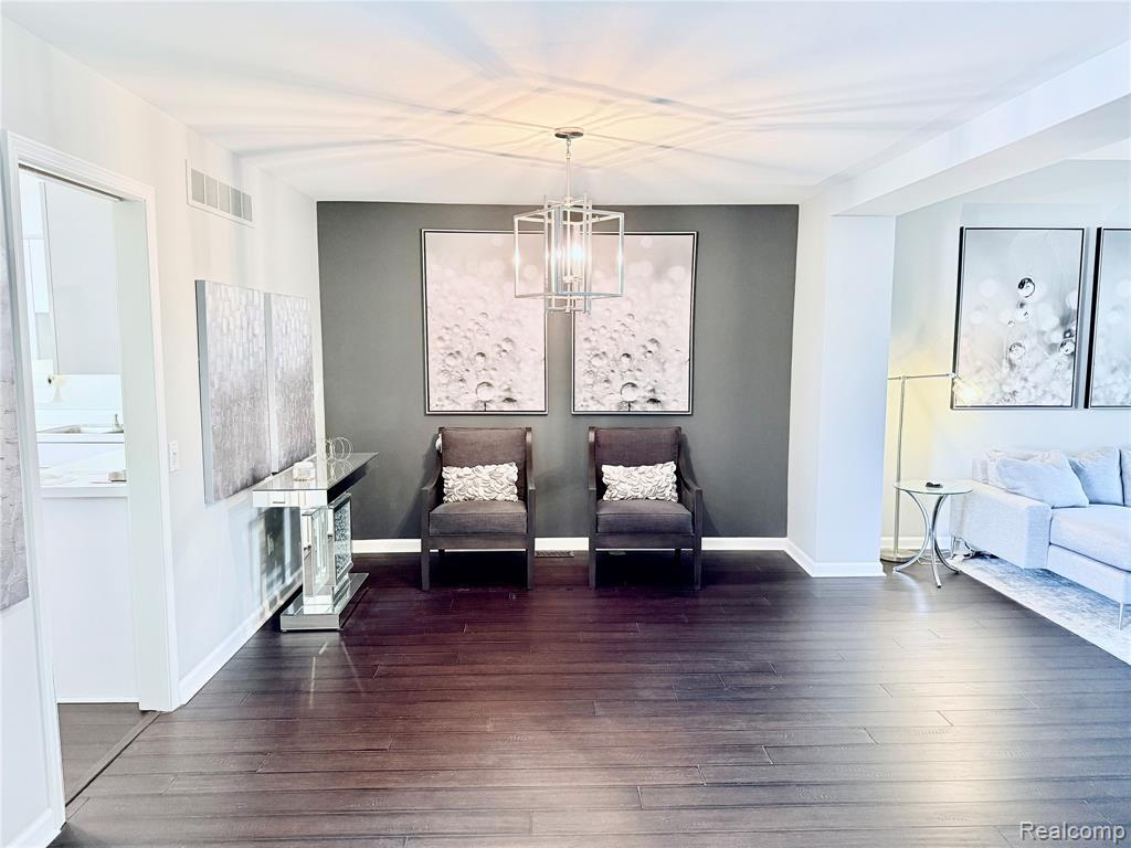 7288 Simsbury Dr. Drive, 24, West Bloomfield, MI — Photo 10