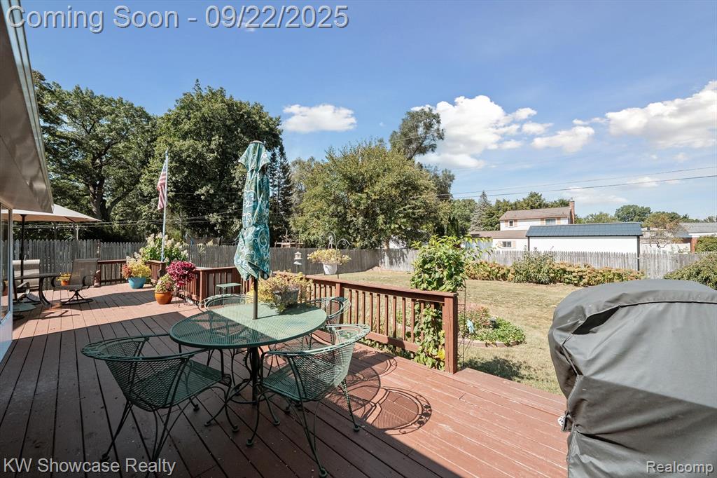8700 Ringwood Drive, Commerce Twp, MI 48382 — Photo 35