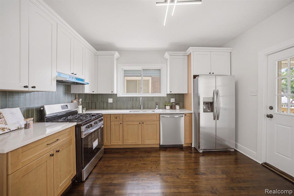 2501 Seyburn Street, Detroit, MI 48214 — Photo 10