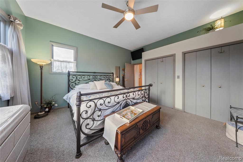 30500 Bayview Drive, Gibraltar, MI — Photo 23