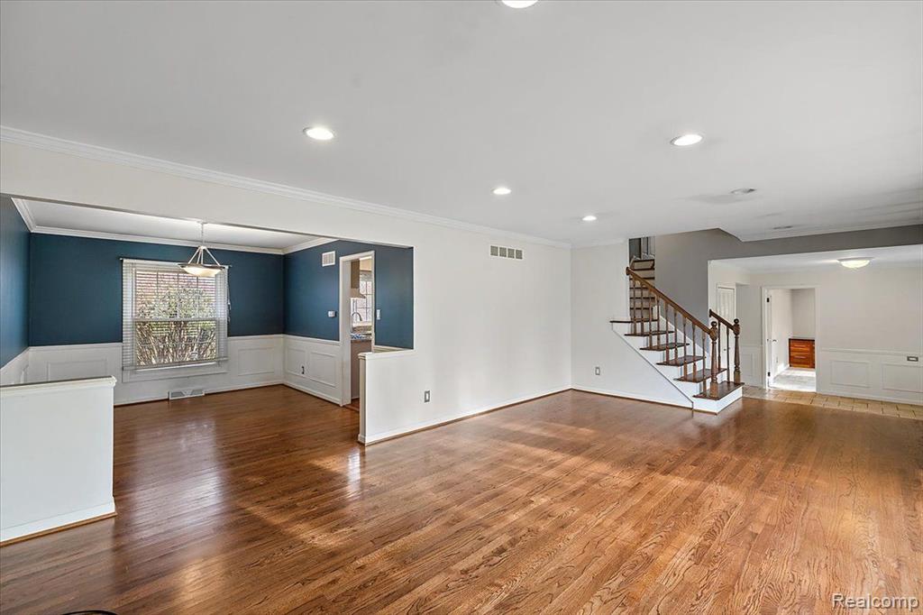 16490 OLD BEDFORD Road, Northville, MI 48168 — Photo 10