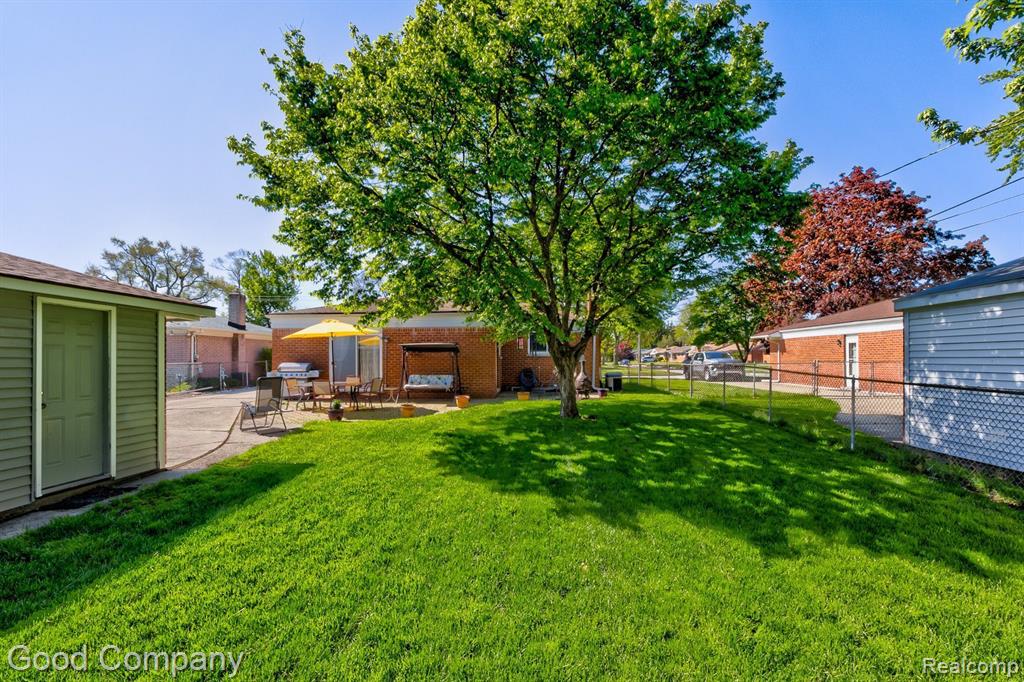 4615 FRAZHO Road, Warren, MI 48091 — Photo 35
