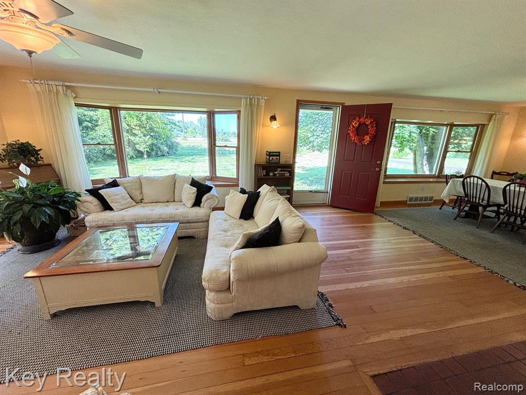 7953 S CUSTER Road, Monroe, MI 48161 — Photo 17