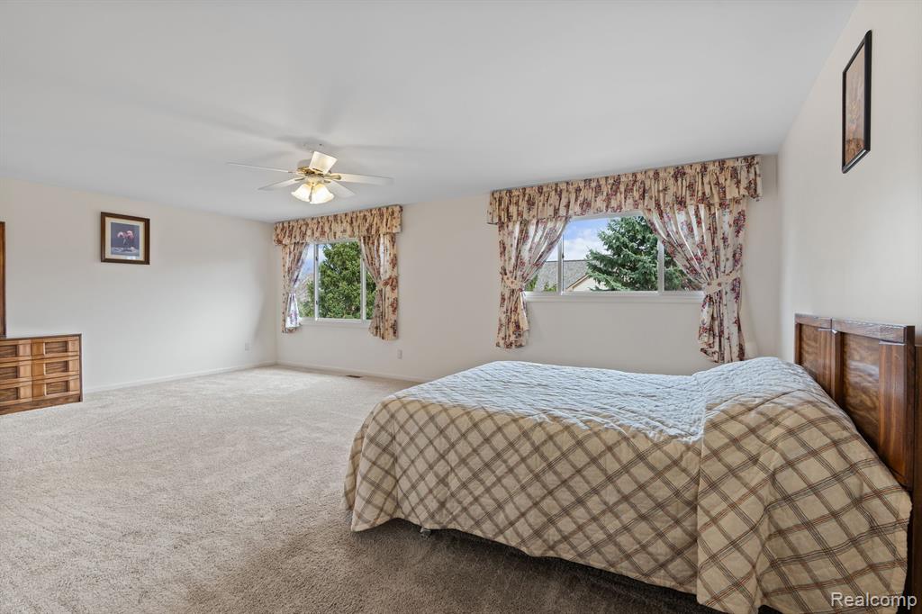 45857 ASHFORD Circle, Novi, MI — Photo 25