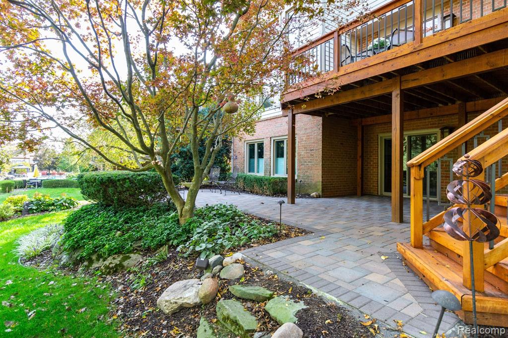 47322 SUNNYBROOK Lane, Novi, MI — Photo 36