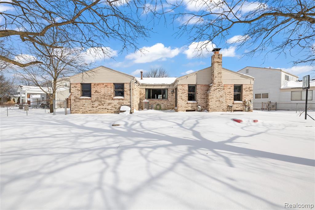 42745 Redfern Street, Canton, MI 48187 — Photo 2