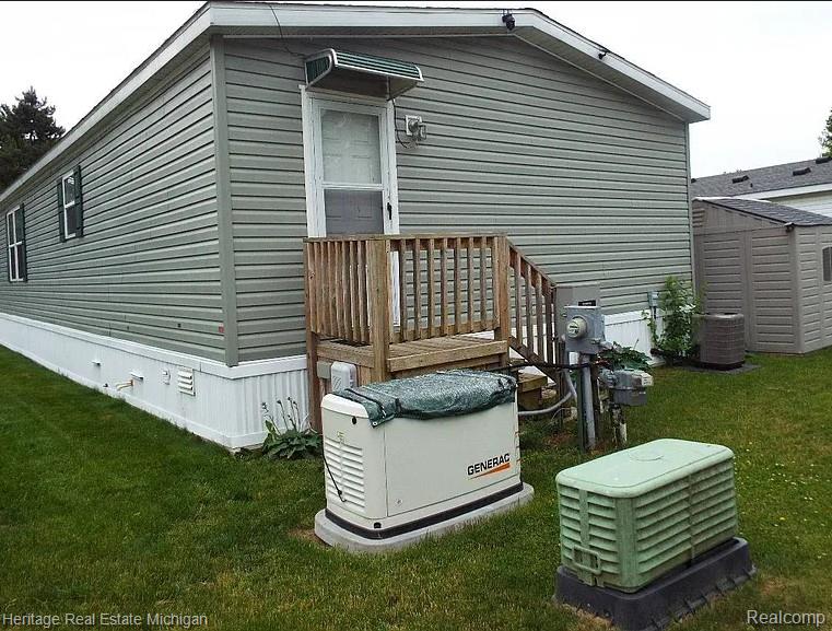 50948 Connecticut, Novi, MI — Photo 4