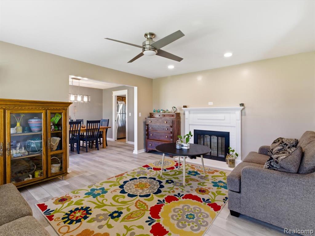 2956 Maywood Drive, Port Huron, MI 48060 — Photo 13