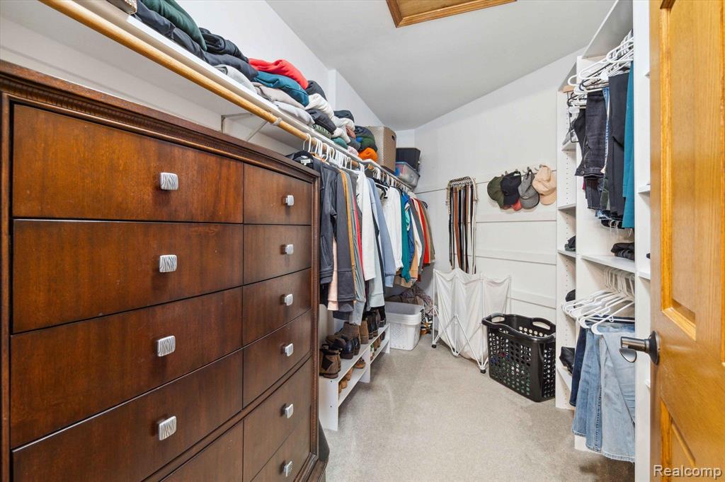 4225 AUGUSTA Court, Howell, MI 48843 — Photo 33