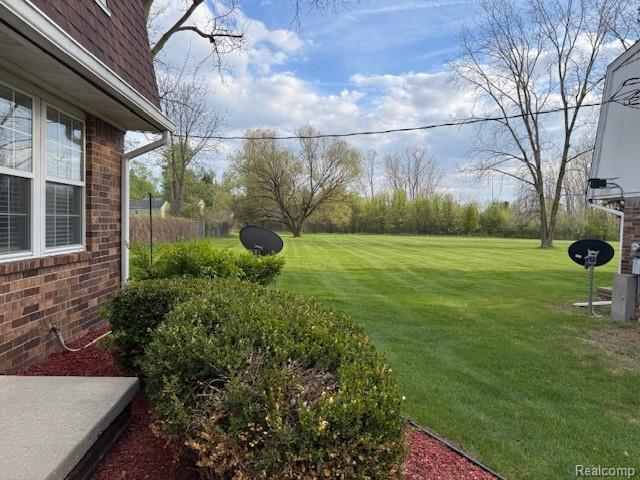 6351 Beechfield Drive, Lansing, MI 48911 — Photo 3