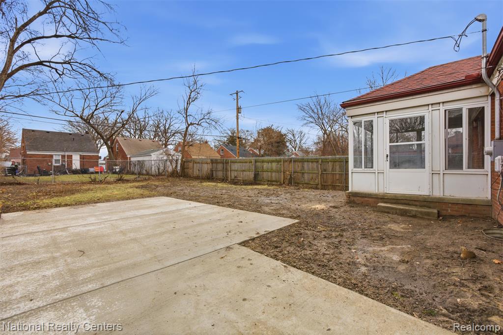 19766 Whitcomb Street, Detroit, MI 48235 — Photo 27