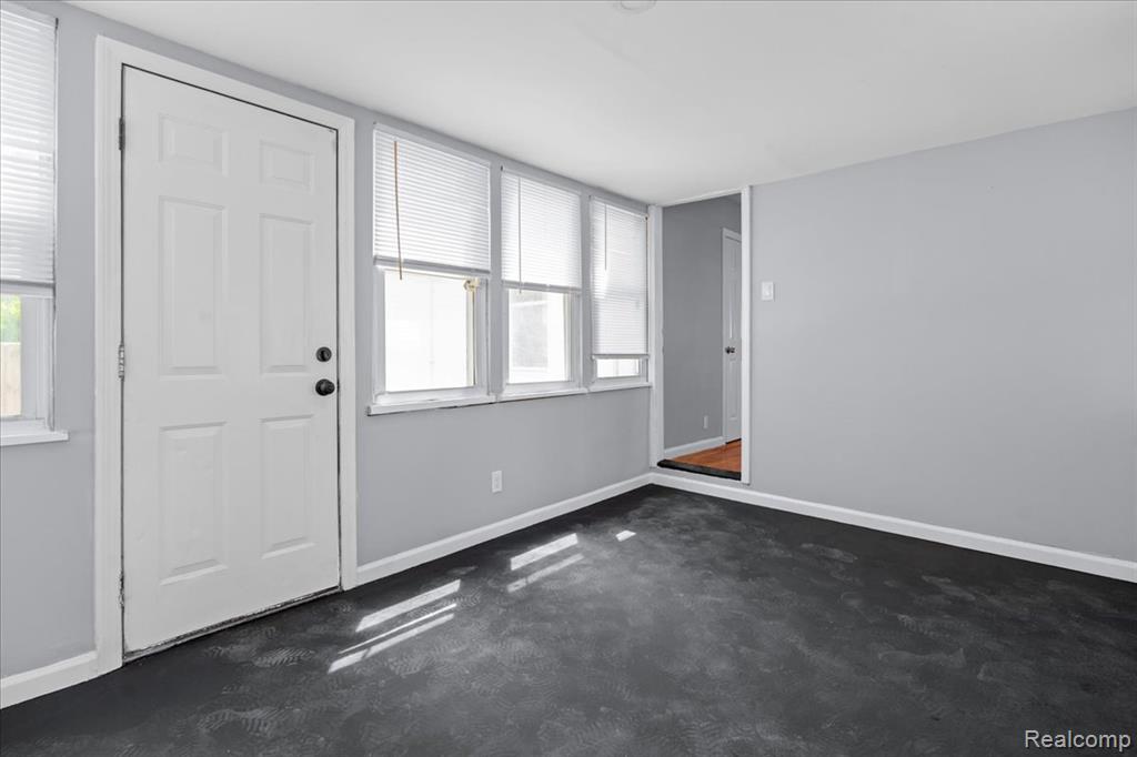 7800 Greenview Avenue, Detroit, MI 48228 — Photo 20