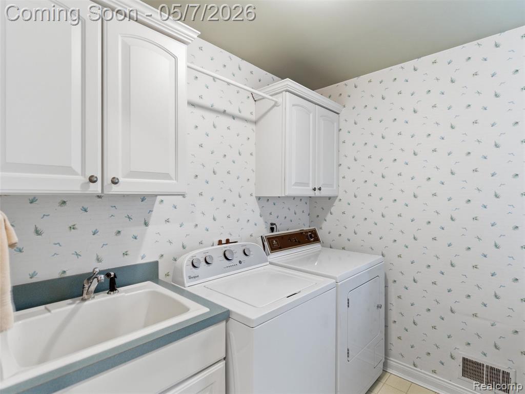 3874 Kaeleaf Road, Lake Orion, MI — Photo 20