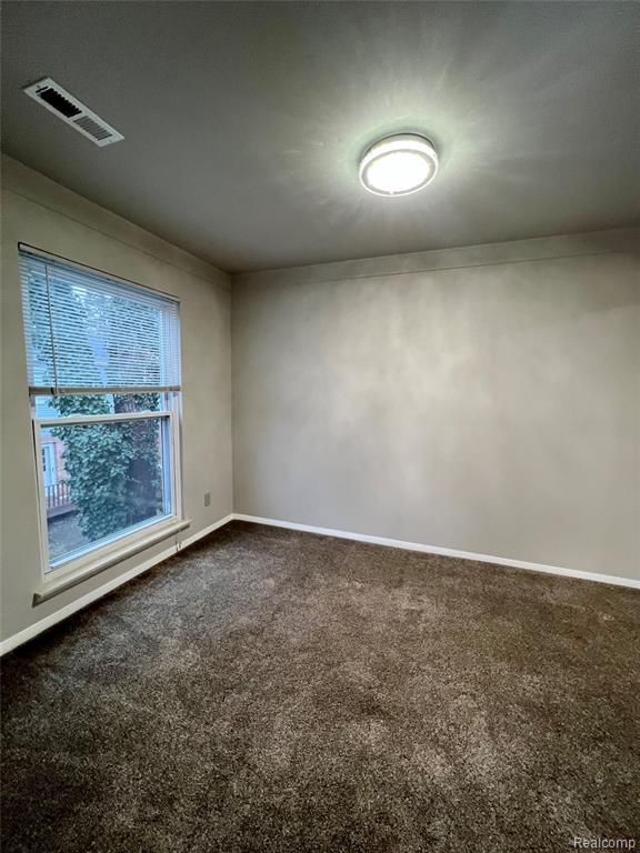 521 E UNIVERSITY Drive, Rochester, MI 48307 — Photo 12