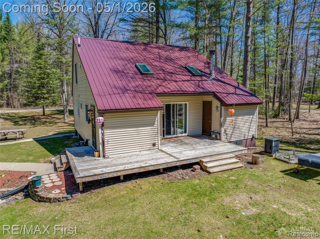 2063 Victoria Court, Lupton, MI 48635 — Photo 9