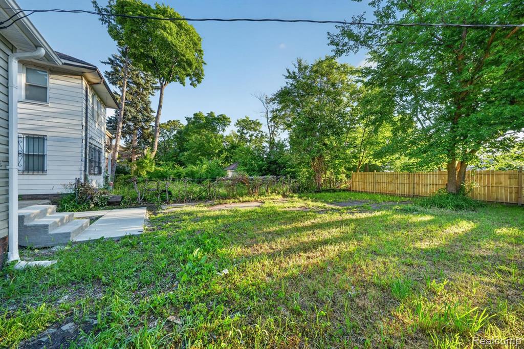 9330 Wildemere Street, Detroit, MI 48206 — Photo 50