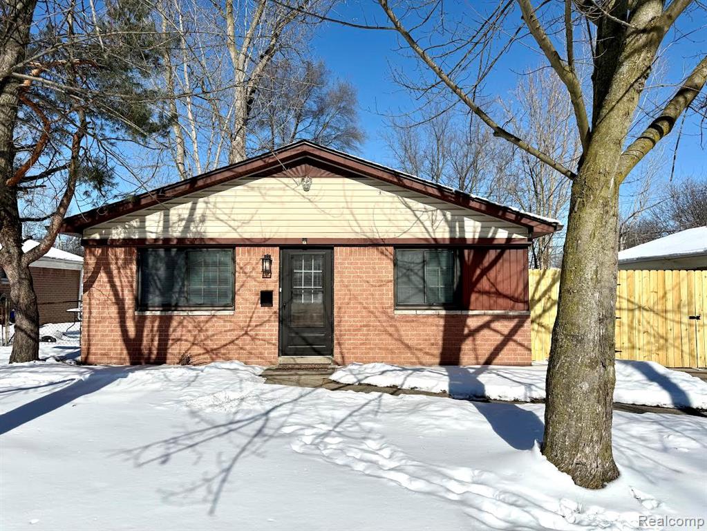 6452 BARKER Drive, Waterford, MI, 00000