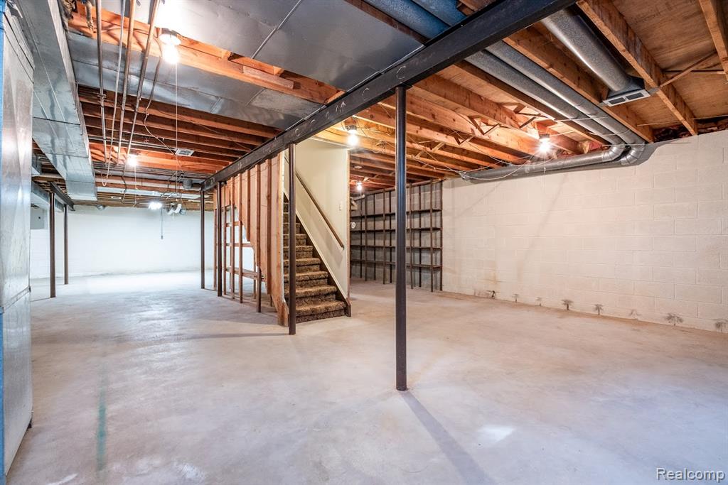 8911 W Gates Street, Bruce, MI 48065 — Photo 42