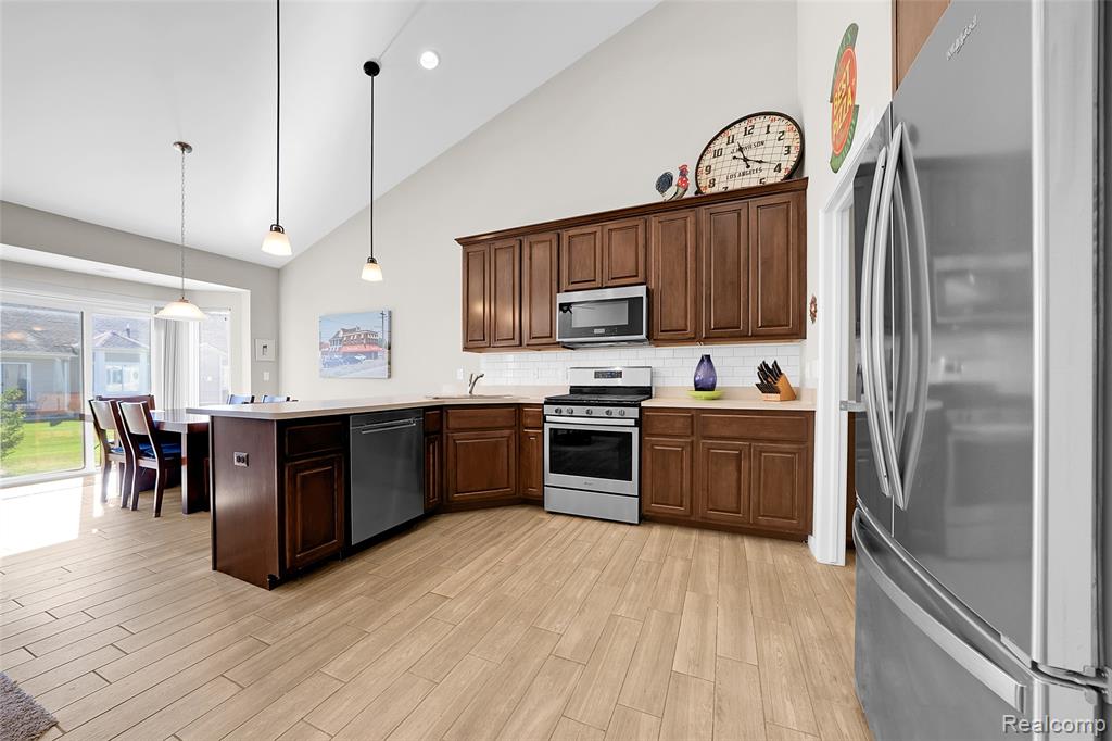 47302 Joanne Smith Lane, New Baltimore, MI — Photo 4