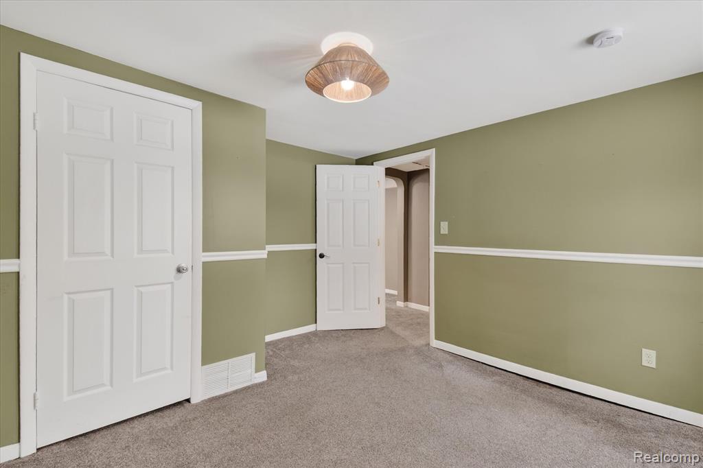 23650 Elwell Road, Belleville, MI 48111 — Photo 24