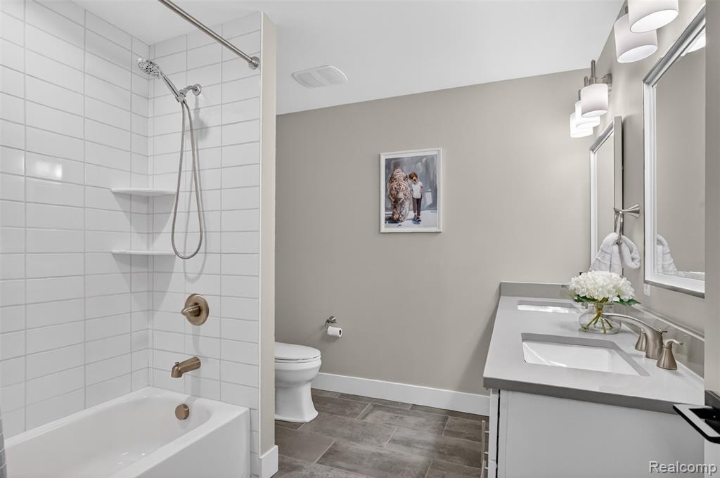 15844 Kirkshire Avenue, Beverly Hills, MI 48025 — Photo 27