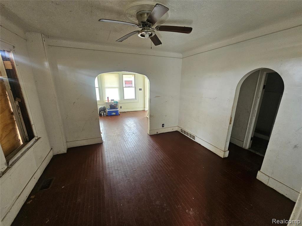 8086 Almont Street, Detroit, MI 48234 — Photo 13