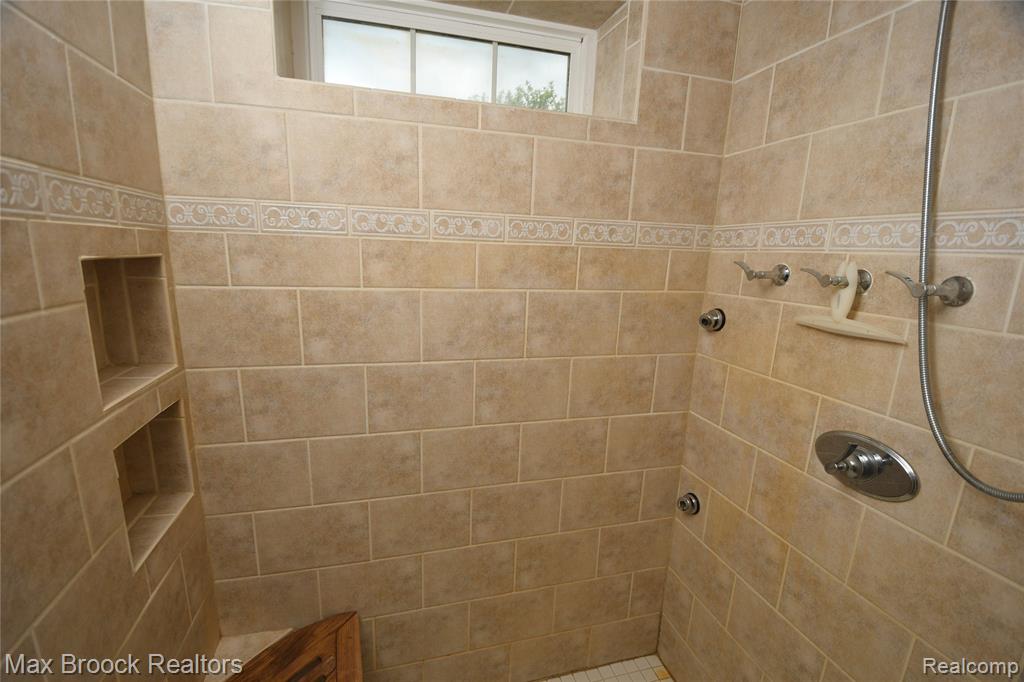 58282 SAVAGE Road, Vandalia, MI 49095 — Photo 46
