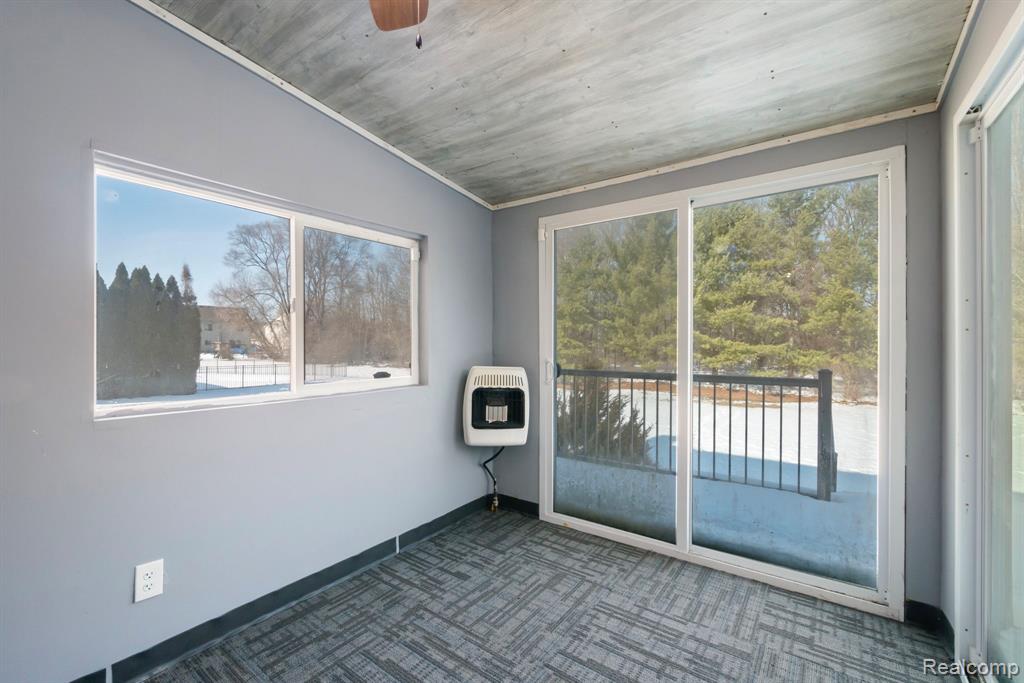 7956 Billingham Road, West Bloomfield, MI 48324 — Photo 48