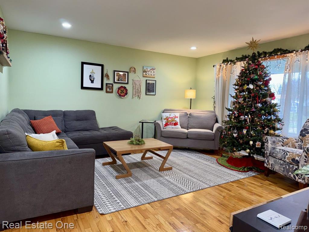 7075 YARMY Drive, Swartz Creek, MI 48473 — Photo 14