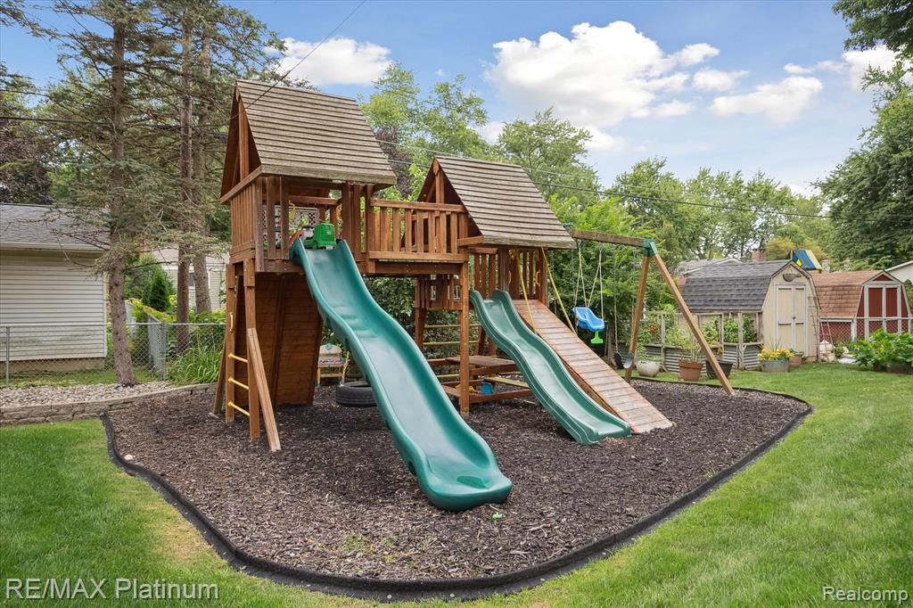 572 Old Creek Drive, Saline, MI 48176 — Photo 46