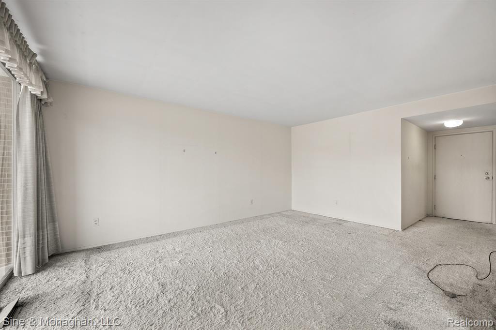 600 W BROWN Street, 102, Birmingham, MI 48009 — Photo 10
