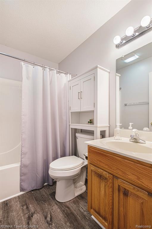 6043 SIPES Lane, Flint, MI 48532 — Photo 13