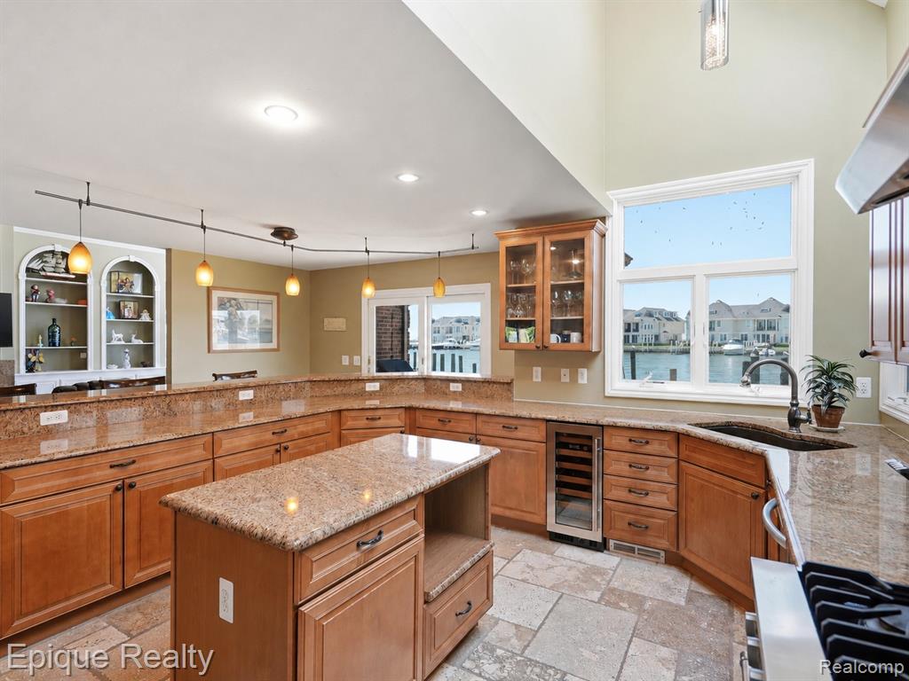 33124 N River Road, Harrison Township, MI — Photo 26