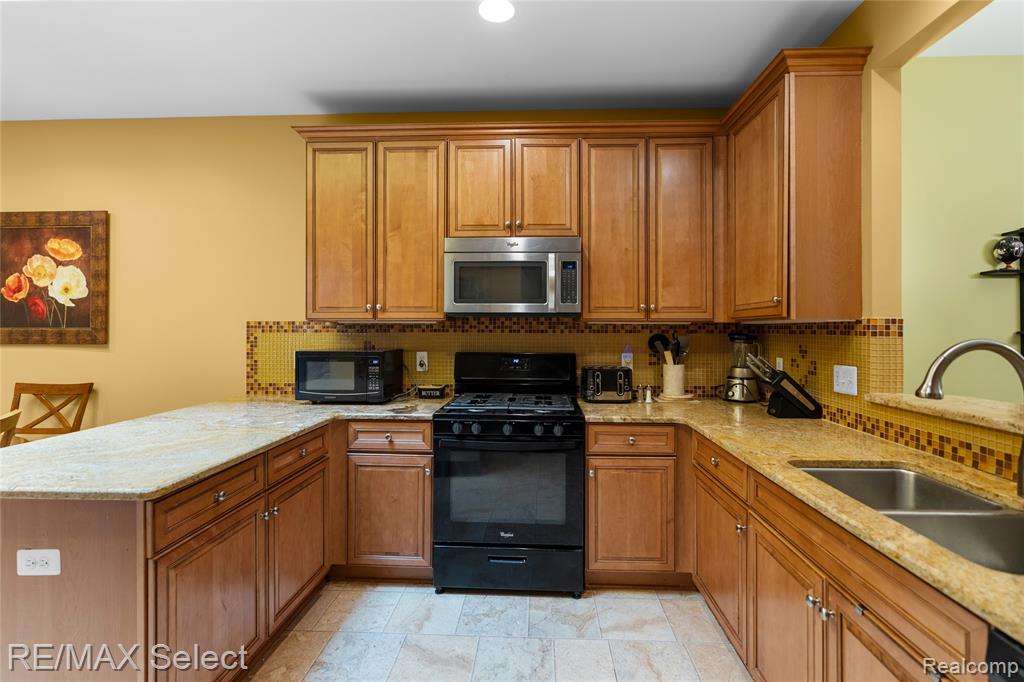 5664 Murphy Court, Warren, MI 48092 — Photo 21