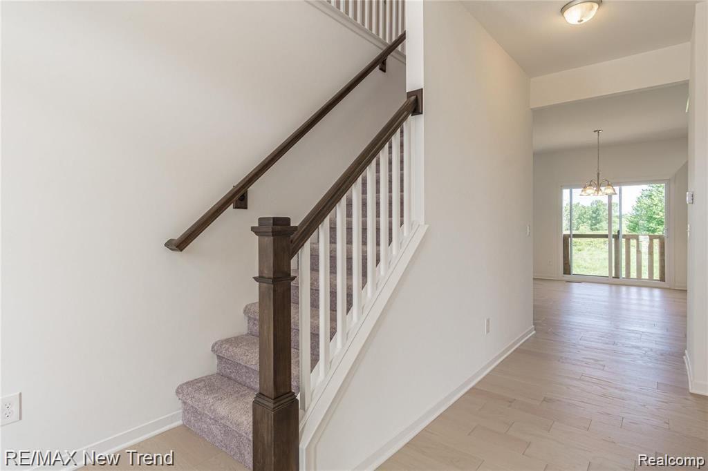 6300 TELURIDE Drive, White Lake, MI 48383 — Photo 7