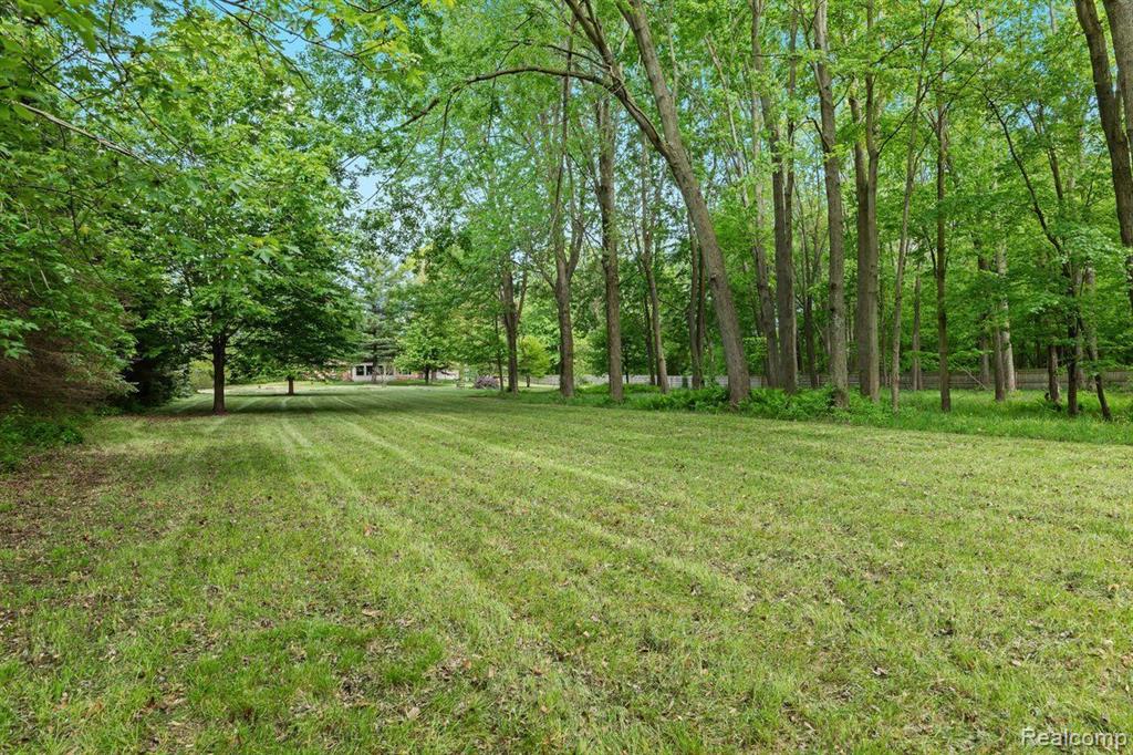 52851 FAIRCHILD Road, Chesterfield, MI — Photo 4