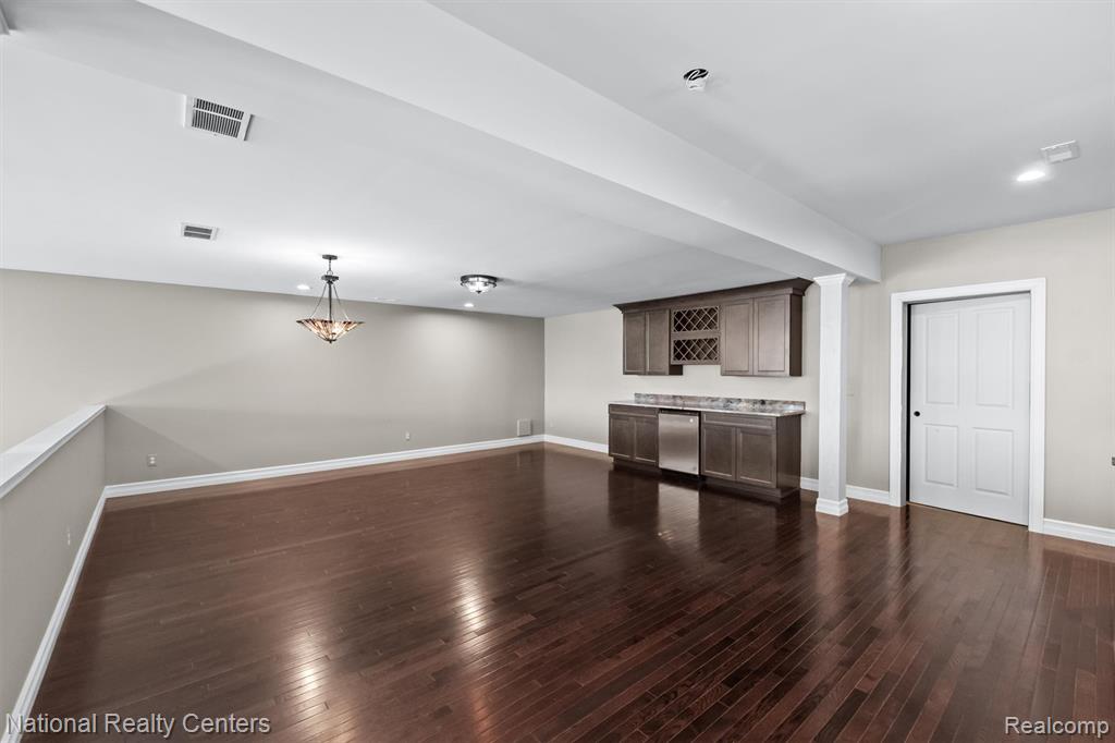 5619 Lakeview Boulevard, Goodrich Vlg, MI — Photo 31