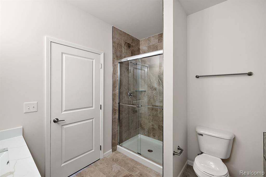 8298 Heywood Circle, Sterling Heights, MI 48312 — Photo 20