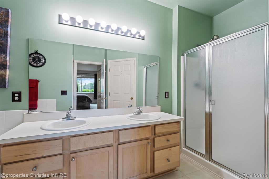 1805 Lincoln Drive, Canton, MI 48188 — Photo 22