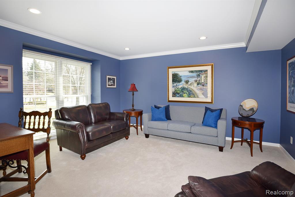 527 Newburne Pointe, 19, Bloomfield Hills, MI 48304 — Photo 16