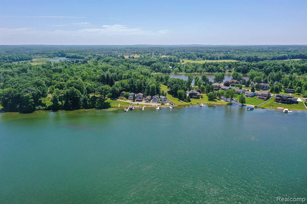 3971 S Shore Drive, Lapeer, MI 48446 — Photo 81