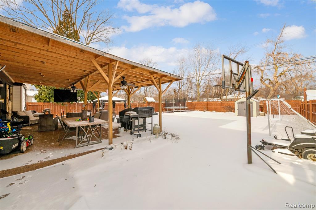 245 N Walnut Street, Mount Clemens, MI 48043 — Photo 25